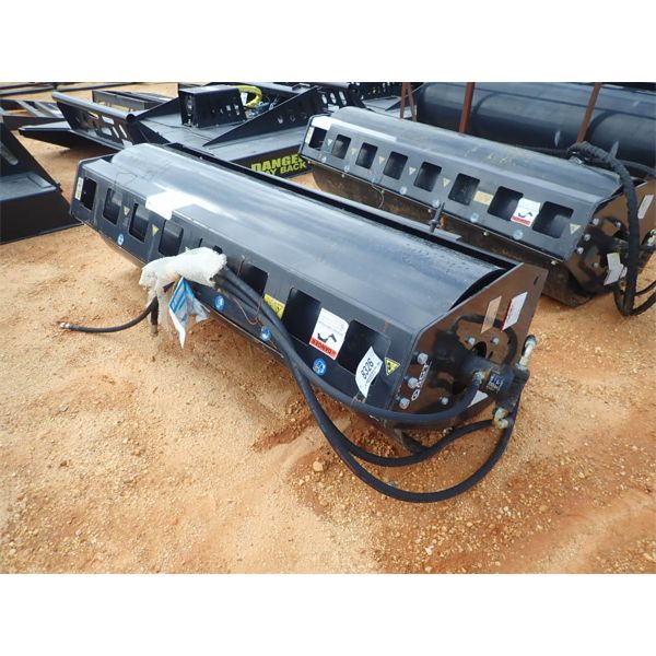 72" VIBRATORY ROLLER, fits skid steer loader (B5)