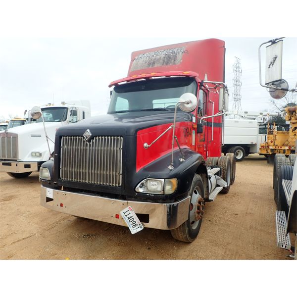 2007 INTERNATIONAL 9200i Day Cab Truck