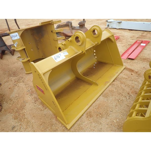 TERAN 80" CLEANOUT BUCKET