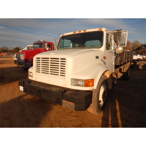 1997 INTERNATIONAL 4700 Flatbed Dump Truck