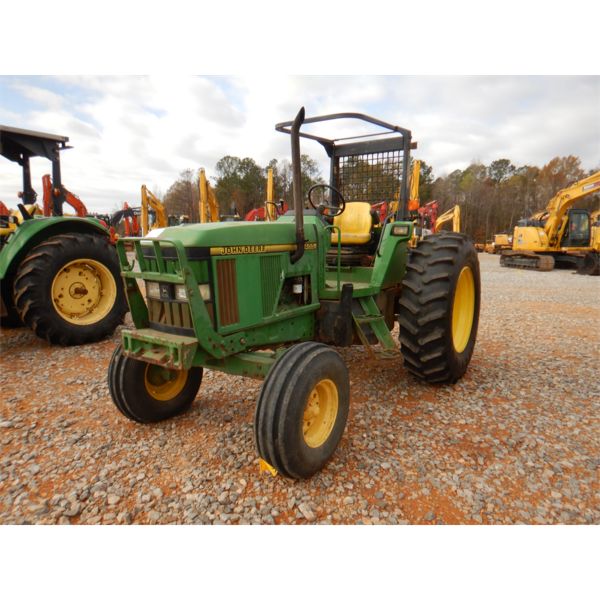 1997 JOHN DEERE 6400 Farm Tractor