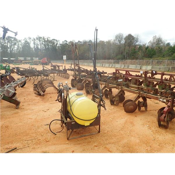 55 GALLON SPRAY RIG W/S[RAY GUN