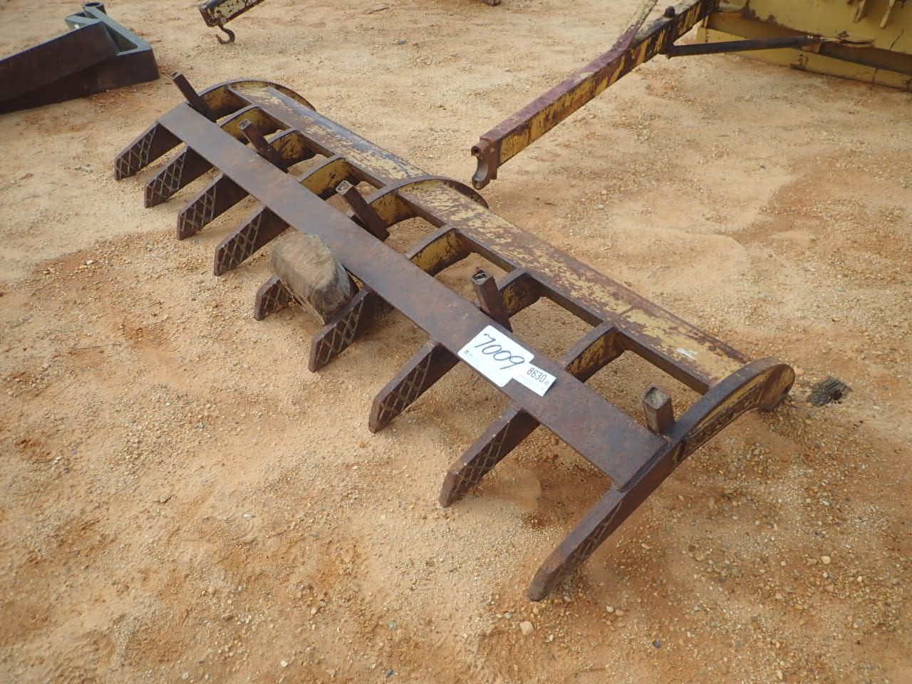 REMCO BULLDOZER ROOT RAKE, 108