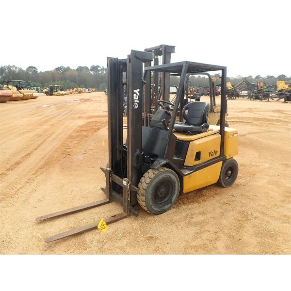 YALE GP050 Forklift - Mast