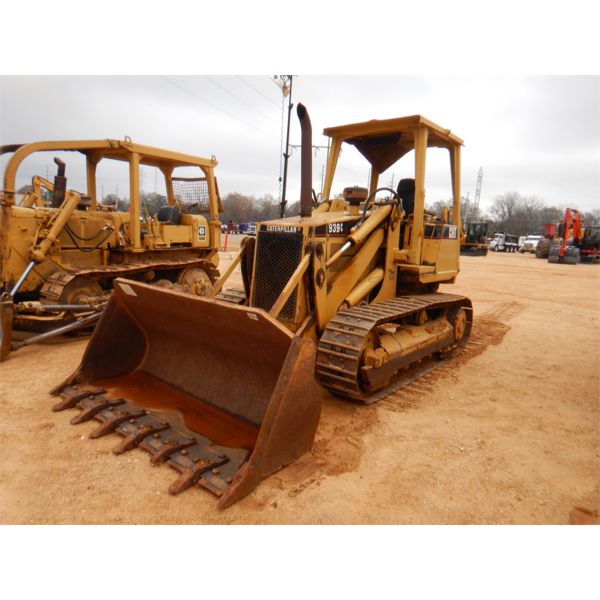 1998 CAT 939C Crawler Loader