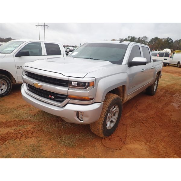 2017 CHEVROLET SILVERADO Pickup Truck