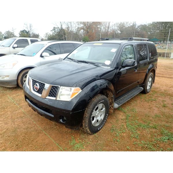 2005 NISSAN PATHFINDER SUV