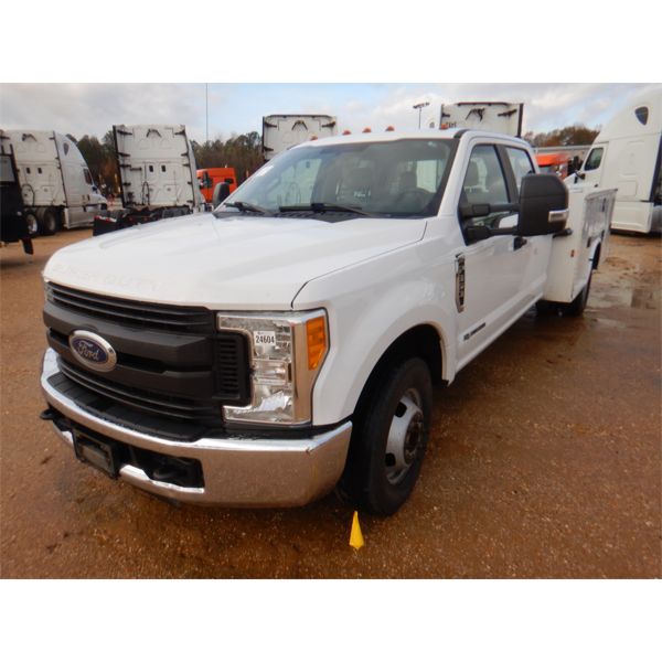 2017 FORD F350 XL Service / Mechanic Truck