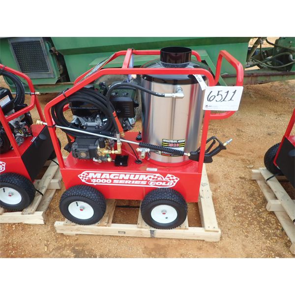 MAGNUM 4000 SERIES Pressure Washer