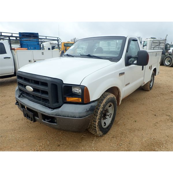 2006 FORD F250 XL Service / Mechanic Truck