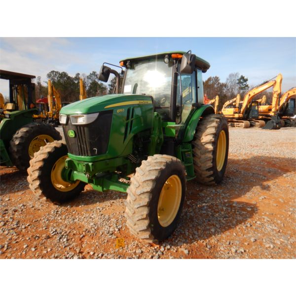 2013 JOHN DEERE 6115D Farm Tractor