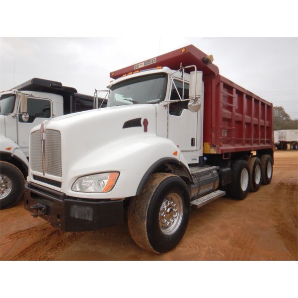 2016 KENWORTH T440 Dump Truck
