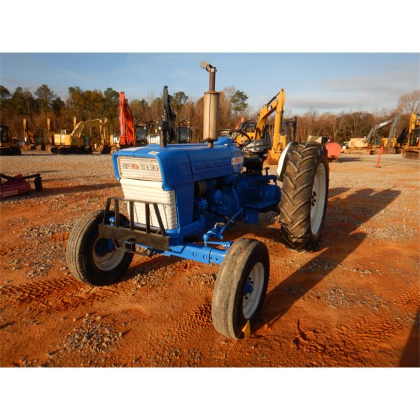 FORD 4000 Farm Tractor