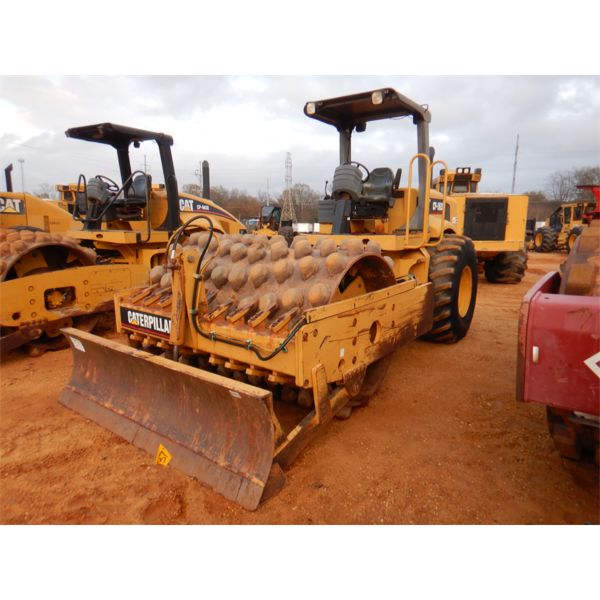 2001 CAT CP-563D Roller