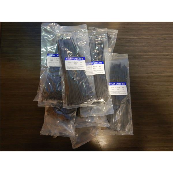 2.5 X 200 mm NYLON CABLE TIES
