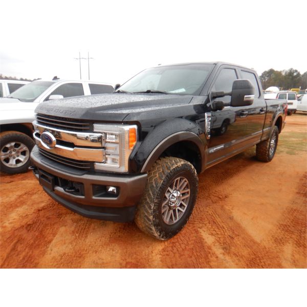 2017 FORD F250 KING RANCH FX4 Pickup Truck