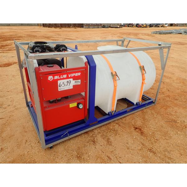 BLUE VIPER 4000 PSI HOT WATER PRESSURE WASHER