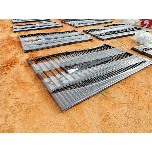 20' WROUGHT IRON GATE (C6)