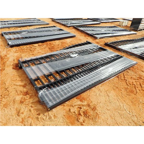 20' WROUGHT IRON GATE (C6)