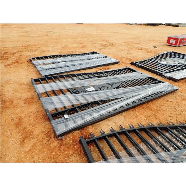 20' WROUGHT IRON GATE (C6)