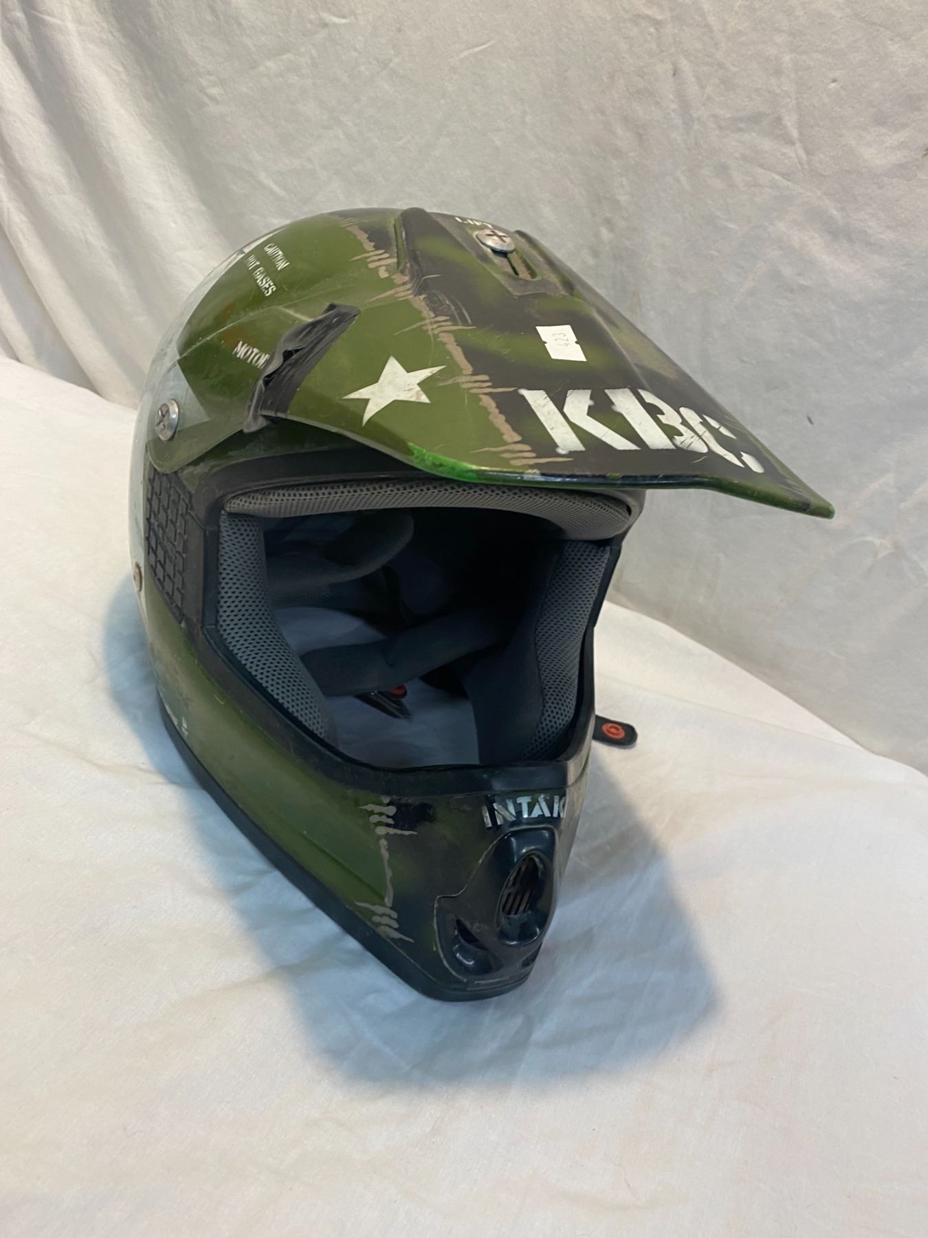 Medium helmet