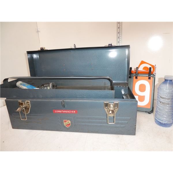 Beach Tool Box With Hand Tools