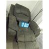 Image 4 : Power Recliner Nice Condition