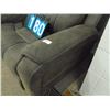 Image 6 : Power Recliner Nice Condition