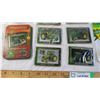 Image 2 : John Deere Metal Collectors Cards set (1995) + 1:64 Diecast in wood box (sealed) + Battery Powered T