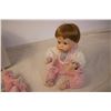 Image 3 : Allison Porcelain Doll