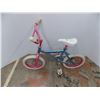 Image 1 : *Kids 14” Supercycle Bike-tires need air, cracking