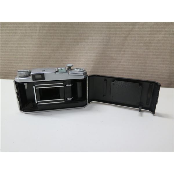 Konica III フィルムカメラ Seikosha-MXL Konica III Vintage (1956-1958) 35mm Camera Seikosha MXL Shutter