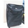 Image 8 : Qty 2 Rolling Suitcases: White 4 Inset Spinner Wheel Hard Case & Black Realite Luggage