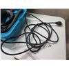Image 8 : Turbo Steamer 220 Portable Steam Cleaner w/ Attachments & Case
