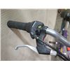 Image 8 : Schwinn Atlas Purple Mountain Bike