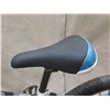 Image 8 : SE Block's Flyer Black Boy's Freestyle BMX Bike w/ Blue 'Landing Gear' & Coaster Brakes