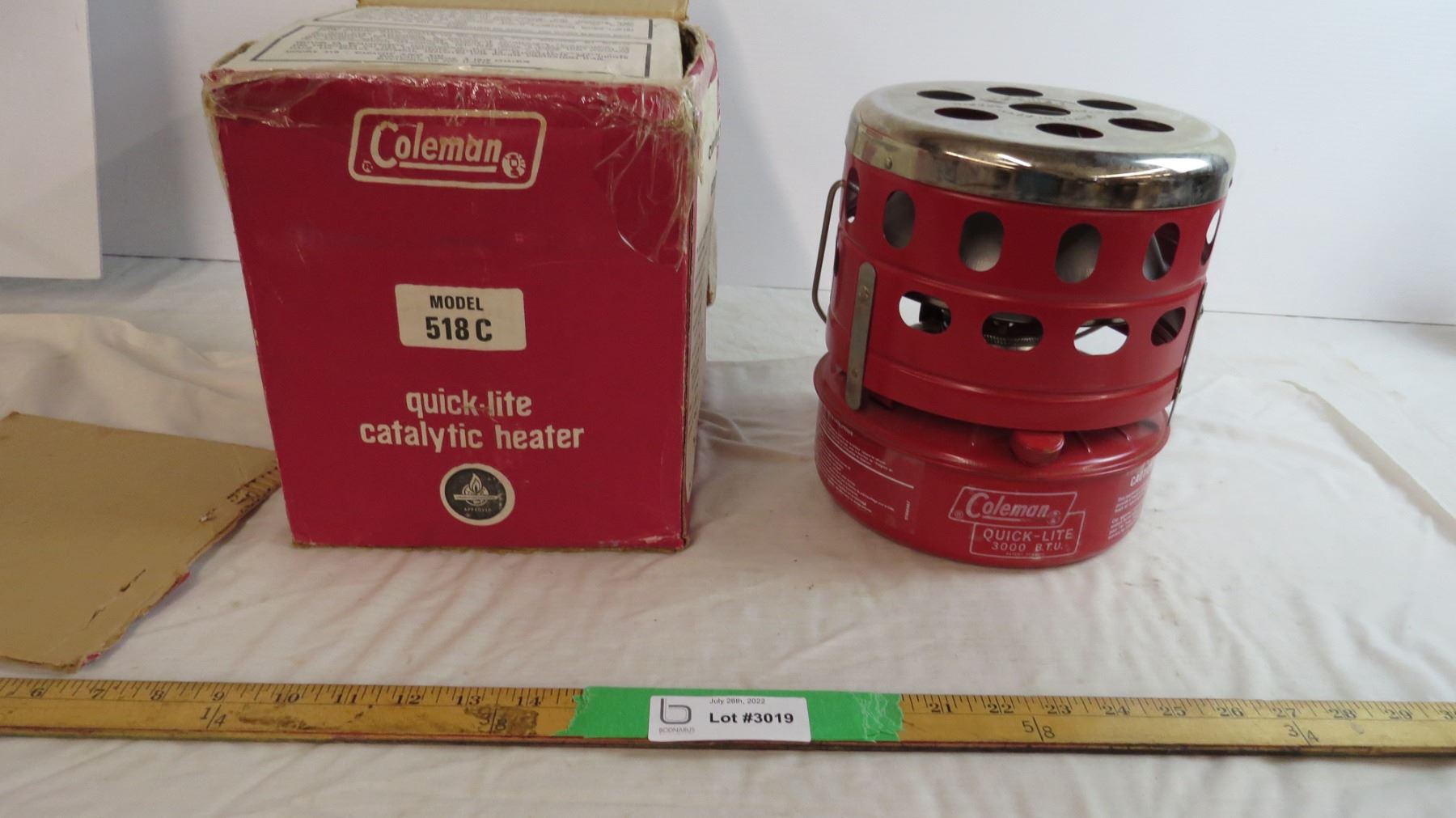 518c Coleman 518C Quick-lite Catalytic heater 3000 BTU - Bodnarus Auctioneering