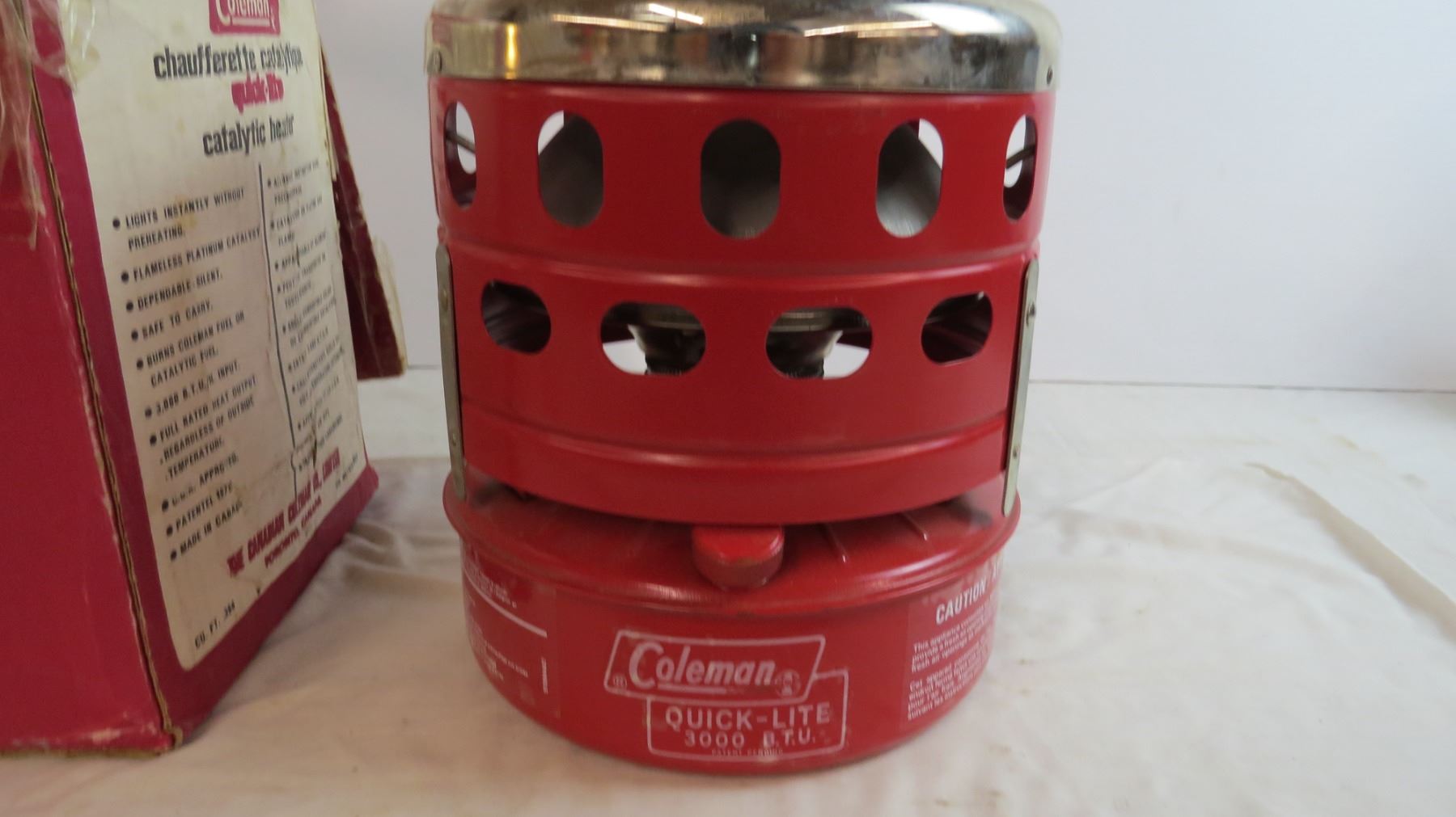518c Coleman 518C Quick-lite Catalytic heater 3000 BTU - Bodnarus Auctioneering