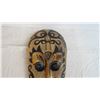 Image 2 : Wooden tiki Mask wall art