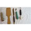 Image 2 : Assorted Vintage Kitchen Utensils