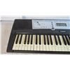 Image 3 : Yamaha Keyboard 36"