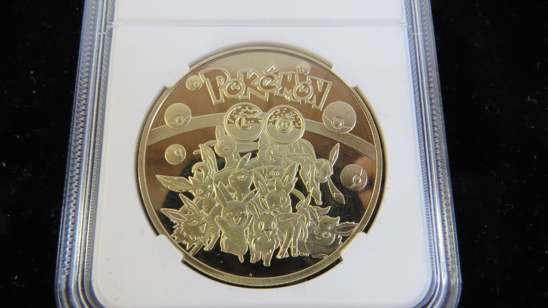 Bulbasaur Coin Pokemon 24K Bulbasaur Coin - with certificate - Bodnarus Auctioneering