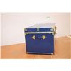 Image 5 : *Blue Metal Trunk (35x19.5x18.5)