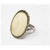 Image 1 : SILVER RING WITH WHITE OVAL INSET DETAIL