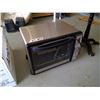 Image 1 : like new toaster oven