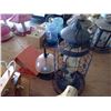 Image 2 : 3 Assorted Bird Feeders - Metal Wire Flowers, Orange House, Basket
