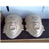 Image 1 : 2 Ceramic Face Shelves