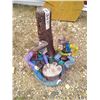 Image 1 : "Poker Game" Garden Decoration - 15"H