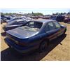 Image 3 : Blue 1992 Pontiac Bonneville VIN: 1G2HY5212N1235178 (not tested, Has Keys)