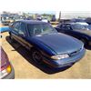 Image 4 : Blue 1992 Pontiac Bonneville VIN: 1G2HY5212N1235178 (not tested, Has Keys)
